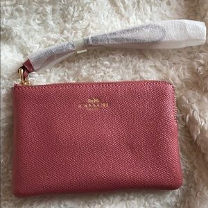 COACH pink gold zipper shimmer wristlet NEW
